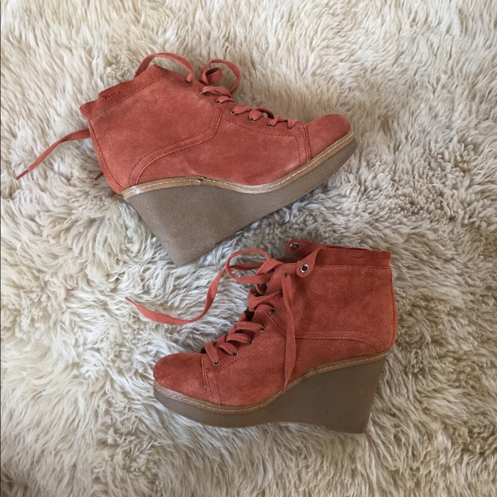 Nine West wedges